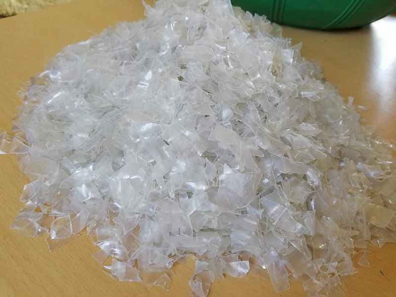 Clear PET Bottle Flakes